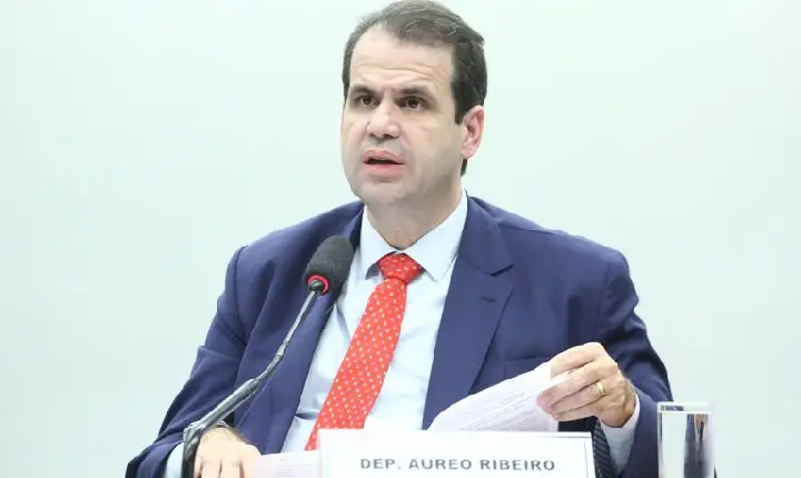 Câmara aprova a troca do símbolo internacional de acessibilidade