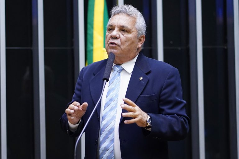 Comissão aprova projeto que padroniza denominação e requisitos para a atividade de agente de segurança metroviário