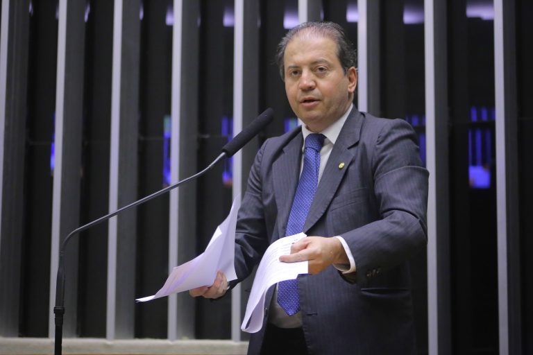 Comissão discute exploração de petróleo na Margem Equatorial