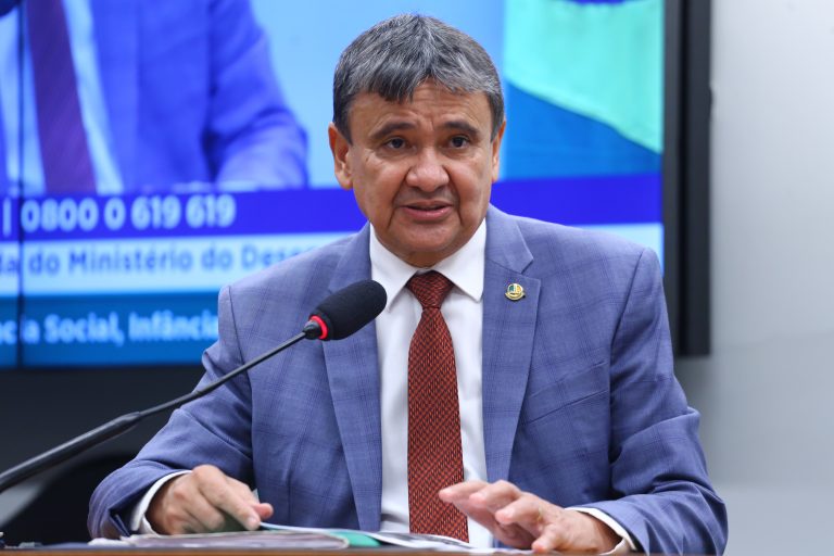 Ministro aponta necessidade de reestruturar o CadÚnico e diz que busca mais repasses para Assistência Social