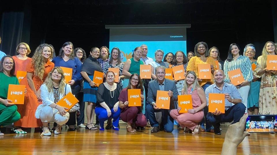 Setades promove seminário sobre a primeira infância e sua relação com o desenvolvimento humano