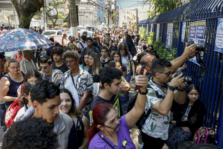 Primeiro dia de provas do Enem 2023 registra 28,1% de ausências