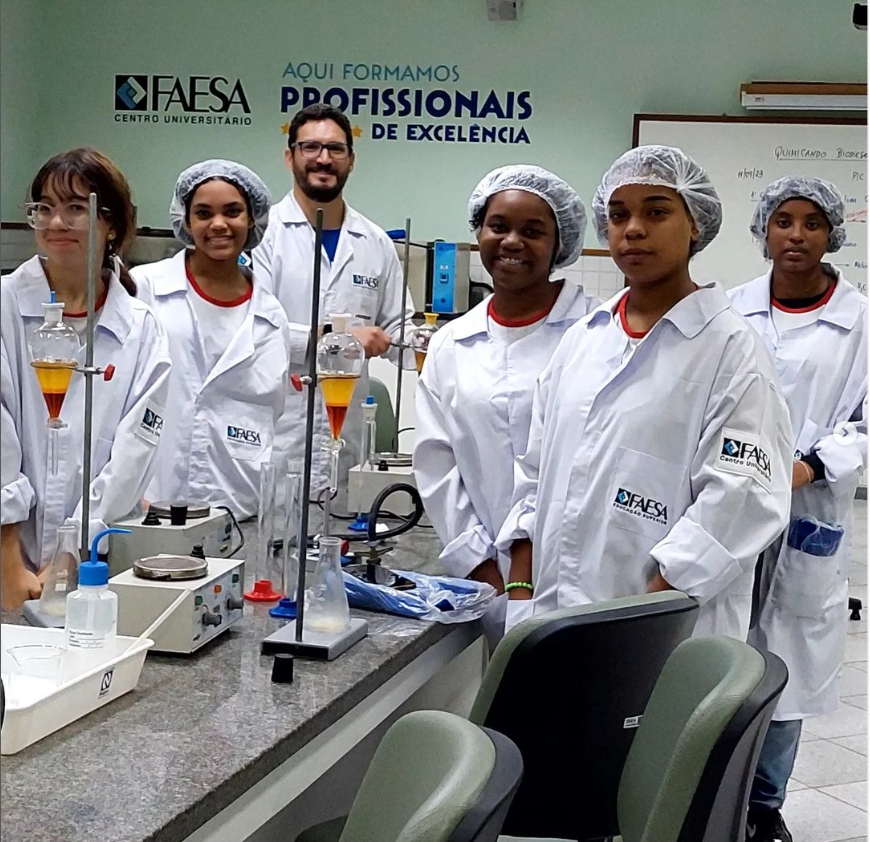 Projeto de produção de biodiesel desenvolvido por estudantes da rede pública é destaque em jornada científica