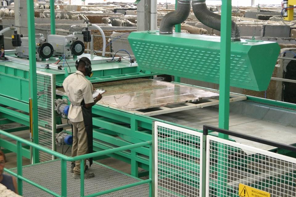 Do solo ao sucesso: Bandes promove palestra na Vitória Stone Fair 2024