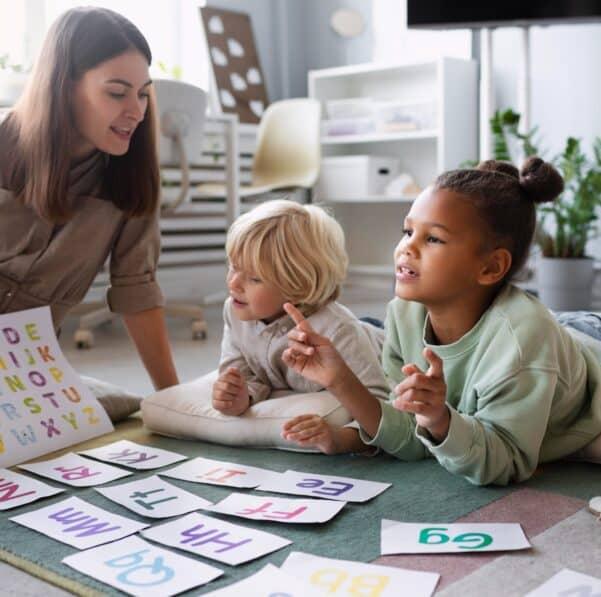 Retorno às Aulas: Desafios e Oportunidades para Crianças com Deficiência