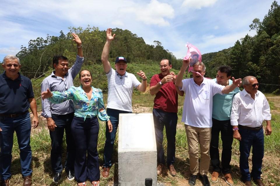Governador inaugura 1ª etapa da pavimentação da Rota do Carmo em Domingos Martins