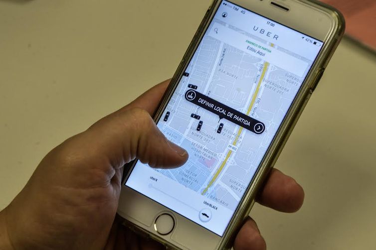 Uber pede ao STF suspensão de processos sobre vínculo trabalhista