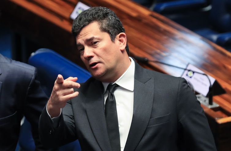 Defesa se manifesta contra cassação do mandato de Moro