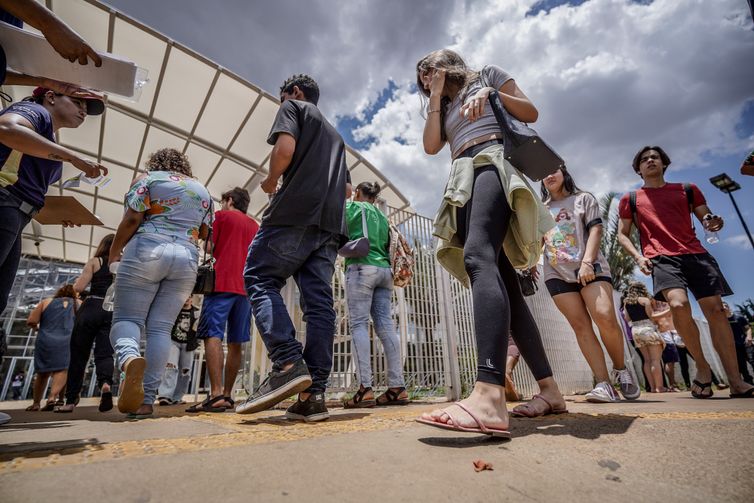 Provas do Enem 2224 serã em 3 e 10 de novembro; confira o cronograma