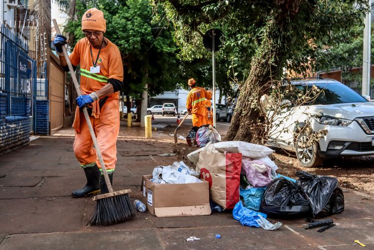 RS: 18 escolas públicas de Porto Alegre retomam aulas na segunda-feira
