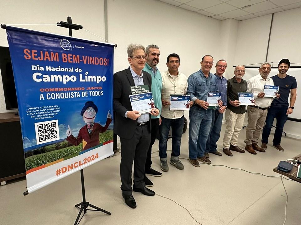Dia Nacional do Campo Limpo: Governo do Estado é homenageado pelo InpEV