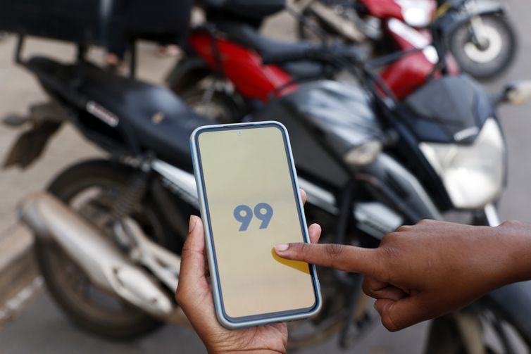 Justiça decide contra empresas e mototáxi segue proibido em São Paulo