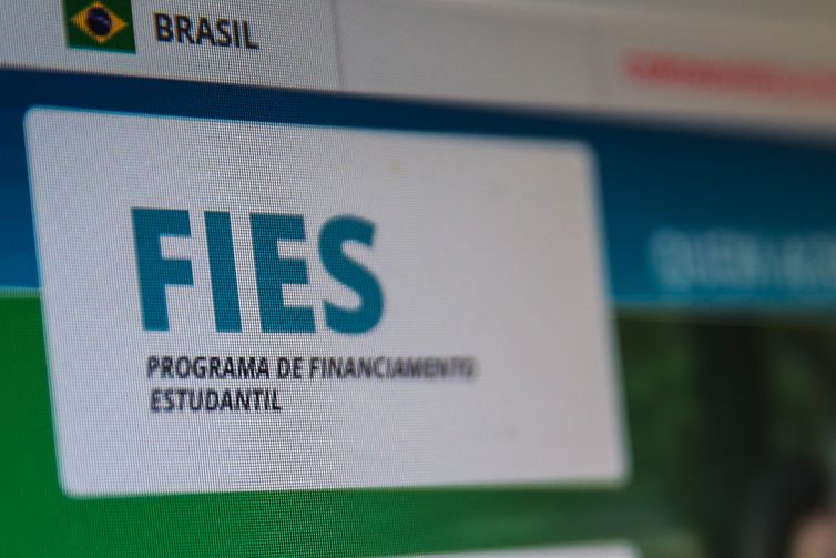 Fies abre inscrições para vagas remanescentes do primeiro semestre