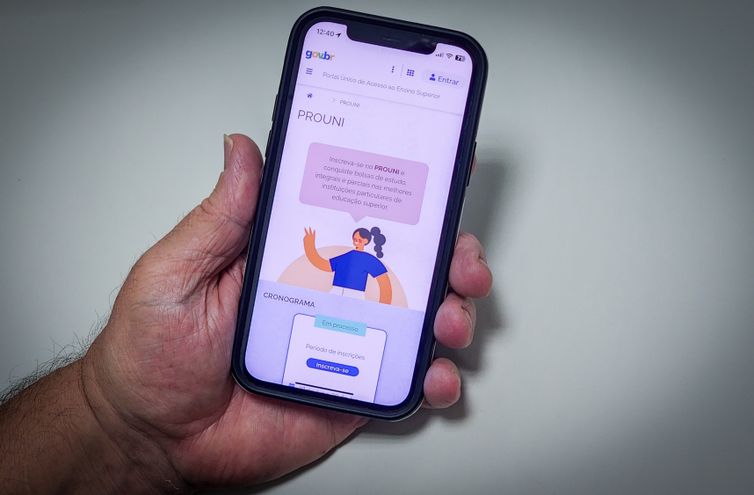 MEC divulga lista de espera do Prouni 2025 do primeiro semestre