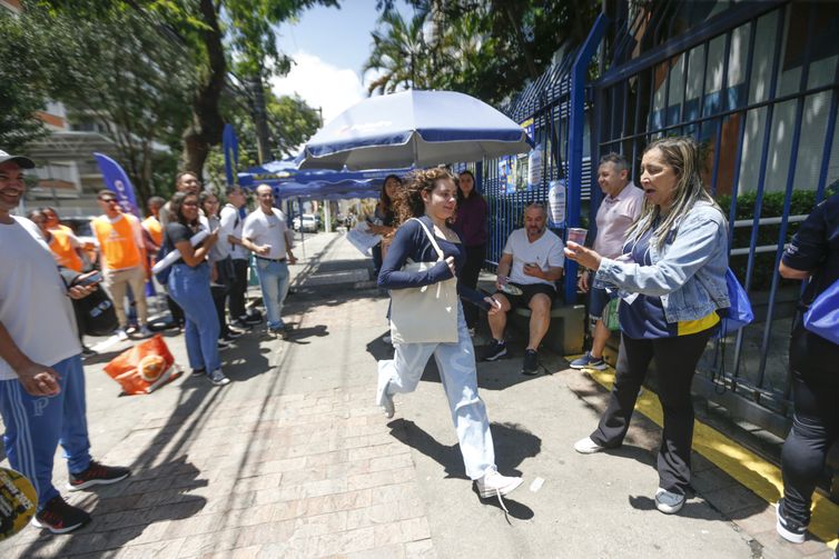 Enem 2025: Saiba se terá isenção da taxa de inscrição nesta edição
