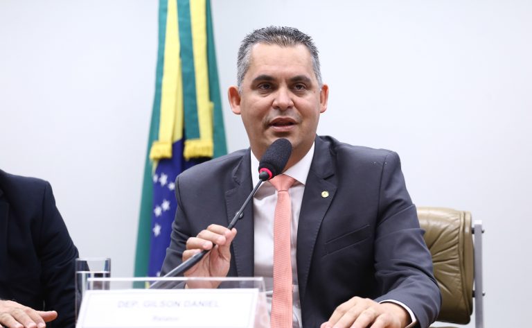 Aprovada em comissão criação de programa de certificação de artesanato