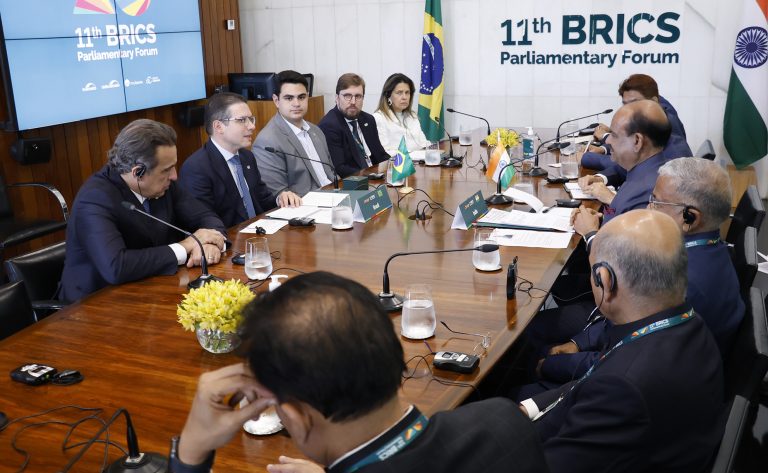 Em reuniões bilaterais com Irã e Índia, Motta defende uma ordem internacional que gere mais prosperidade