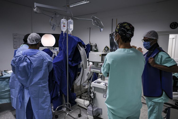 Mutirão Agora tem Especialistas faz mais de mil cirurgias em todo país