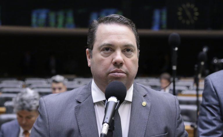 Câmara aprova prorrogação de prazo sobre regularização de imóvel em faixa de fronteira; acompanhe