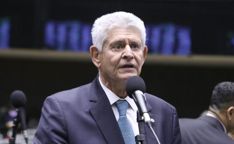 Comissão aprova isenção de IPI para carro novo de quem perdeu veículo em desastre natural