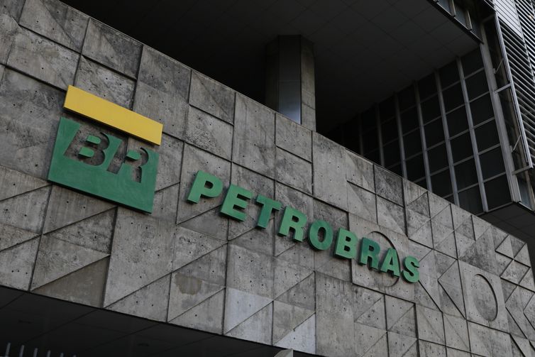 Petrobras anuncia investimentos em ações socioambientais no Rio