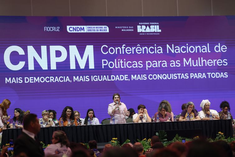 Conferência das Mulheres faz alerta sobre câncer de mama 