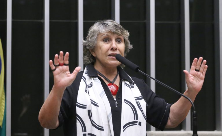 Comissão de Cultura aprova ingresso social que troca meia-entrada por doação