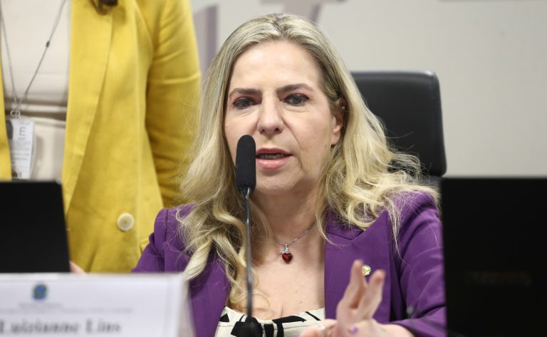 Instalada Comissão Mista de Combate à Violência contra a Mulher