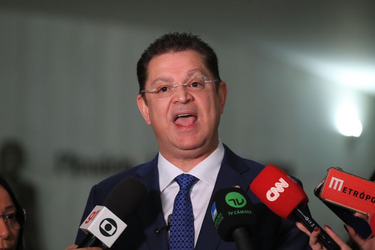 Líder do PL na Câmara dos Deputados nega desvios de verbas 